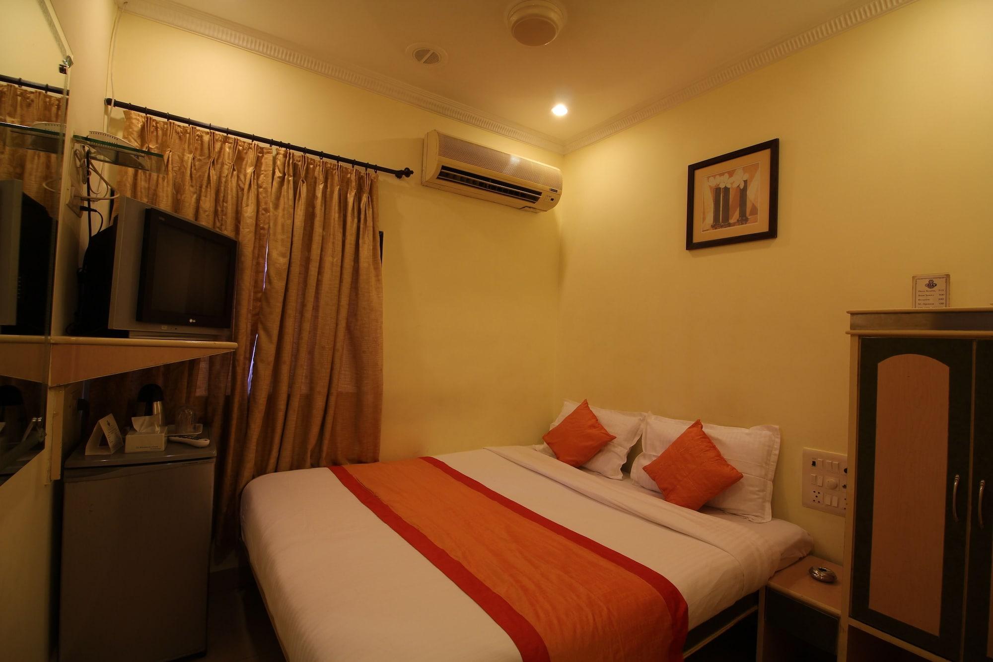 Hotel City Palace Mumbai  Buitenkant foto