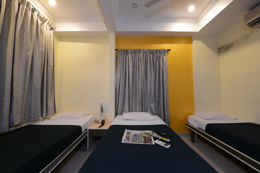 Hotel City Palace Mumbai  Buitenkant foto