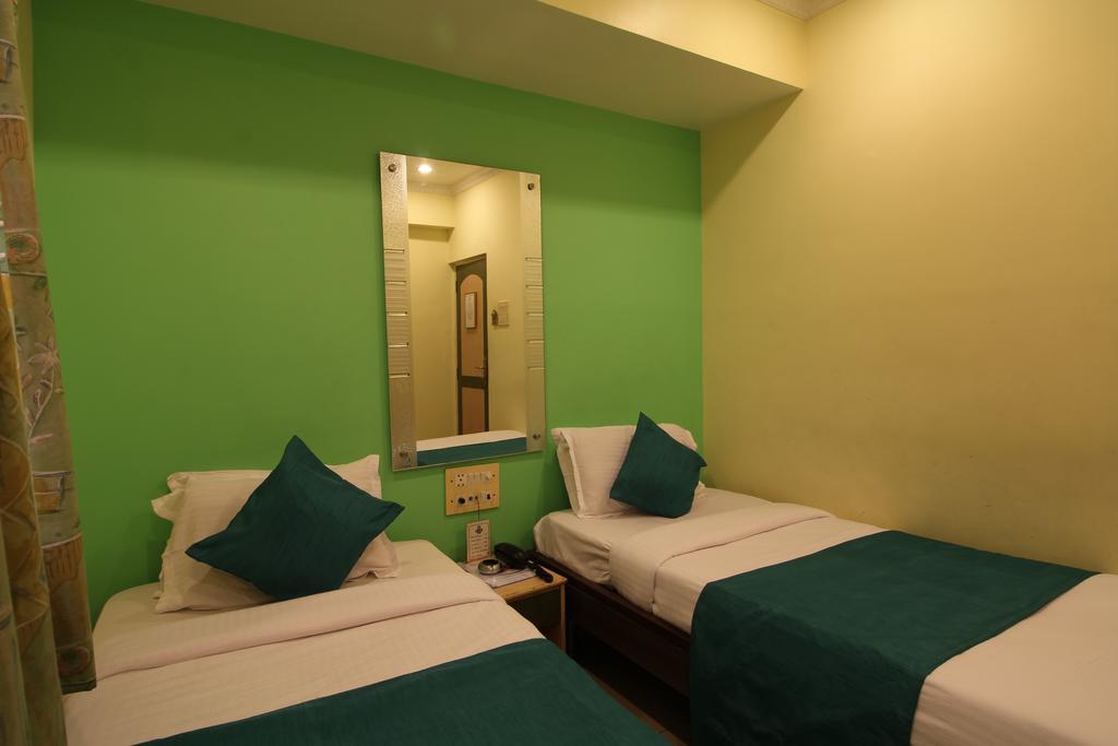 Hotel City Palace Mumbai  Buitenkant foto
